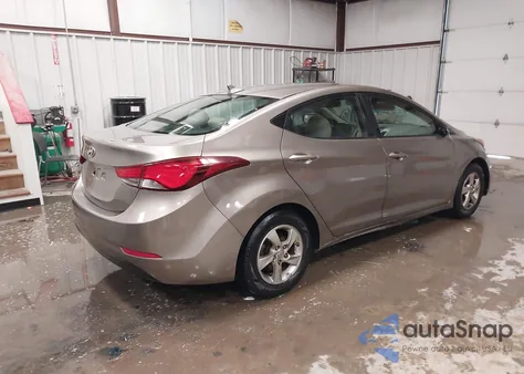 2014 Hyundai Elantra Se z USA, uszkodzony, nr VIN 5NPDH4AE6EH504302